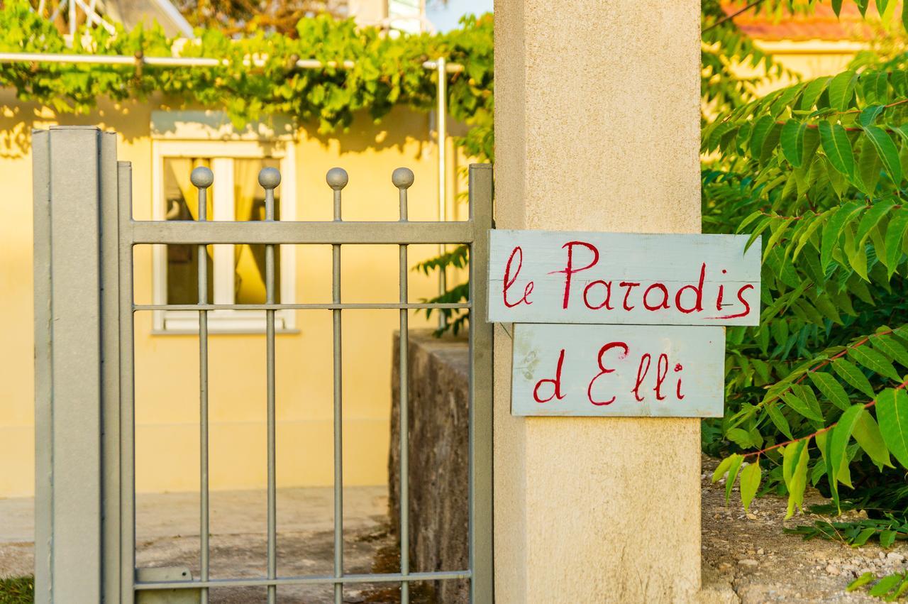 Le Paradis D' Elli Lakithra Luaran gambar